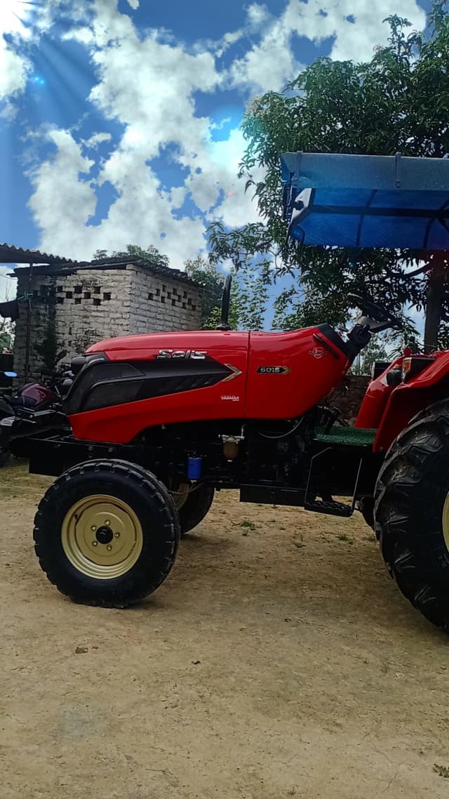 Solis 5015 E (4) Solis 5015 E (4)