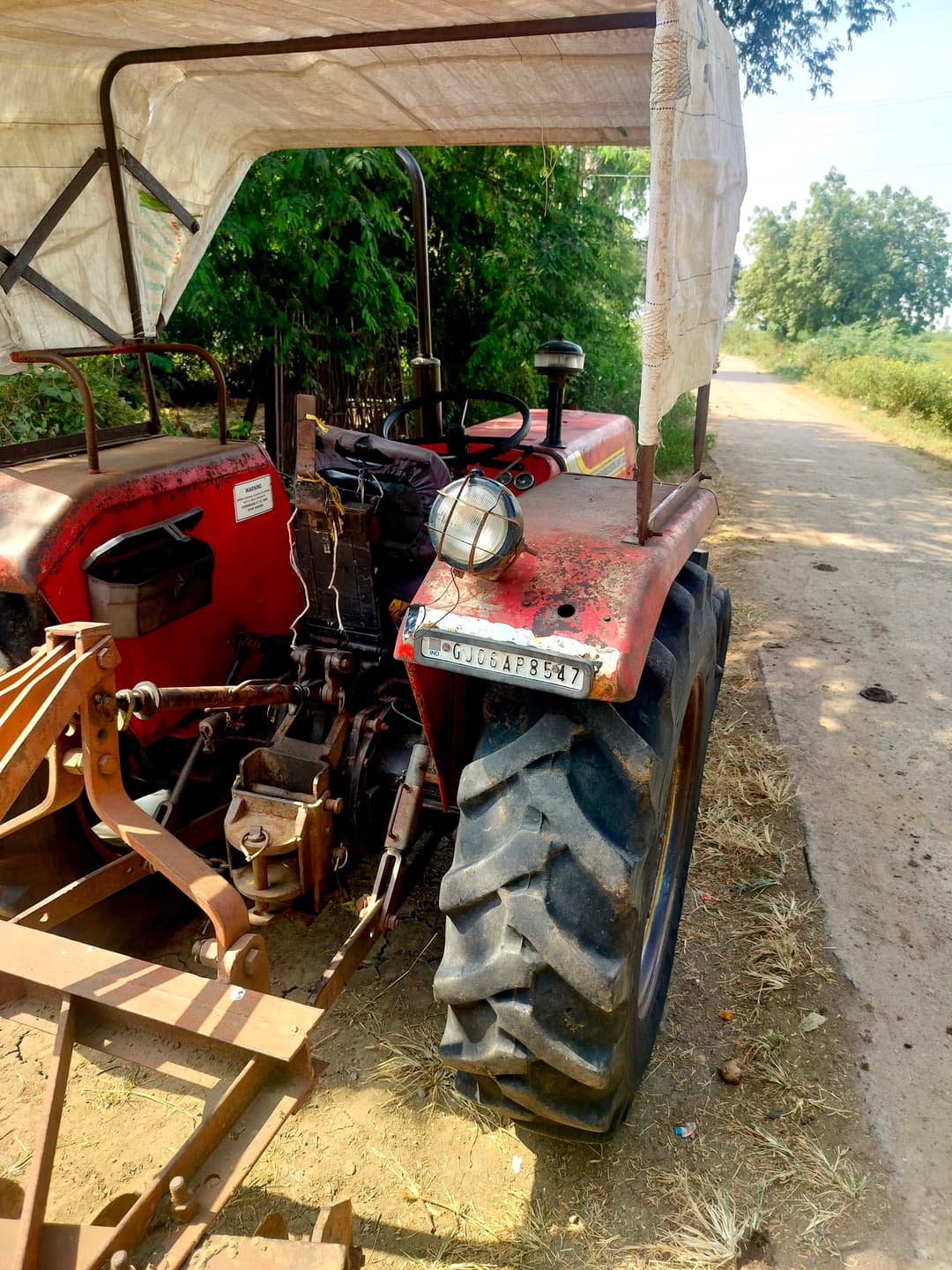 Massey ferguson 241 DI Mahashakti (3)