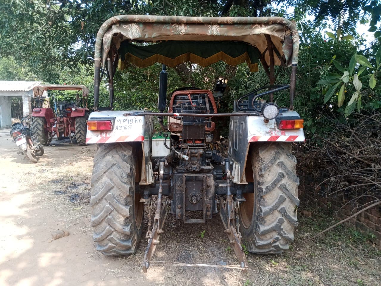 Eicher 368 SUPER DI (2)