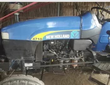 New holland 4710 With Canopy image 1