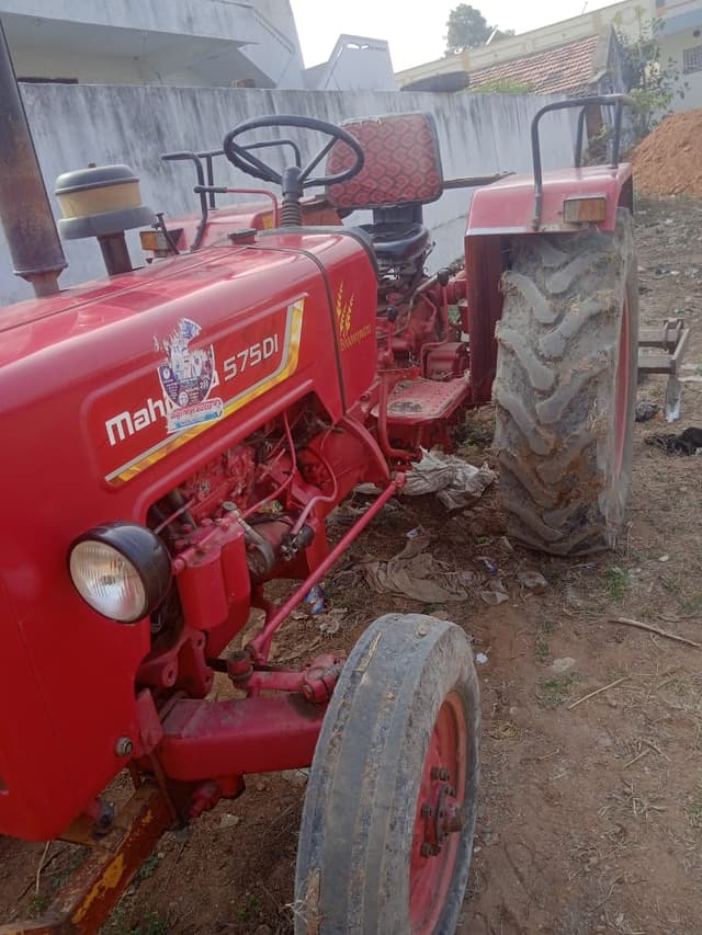 Mahindra 575 DI (3)