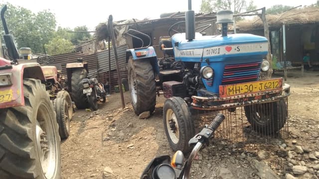 Sonalika DI 745 III (2) Sonalika DI 745 III (2)