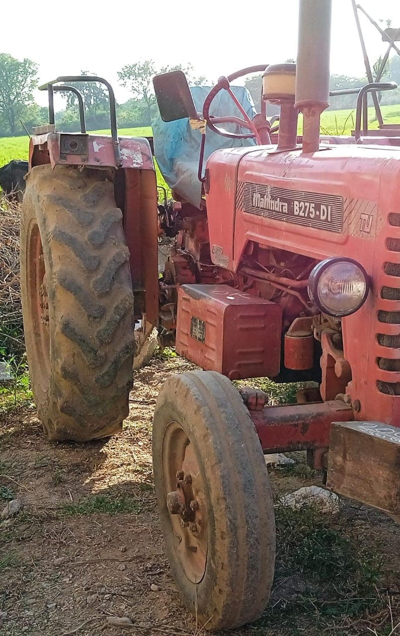 Mahindra 275 DI (4)