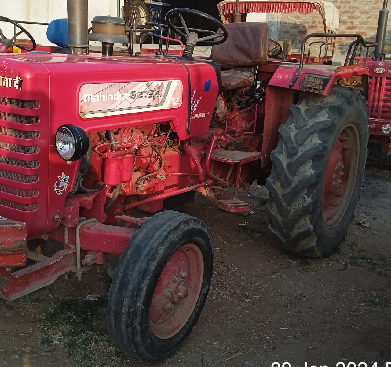 Mahindra 275 DI (2)