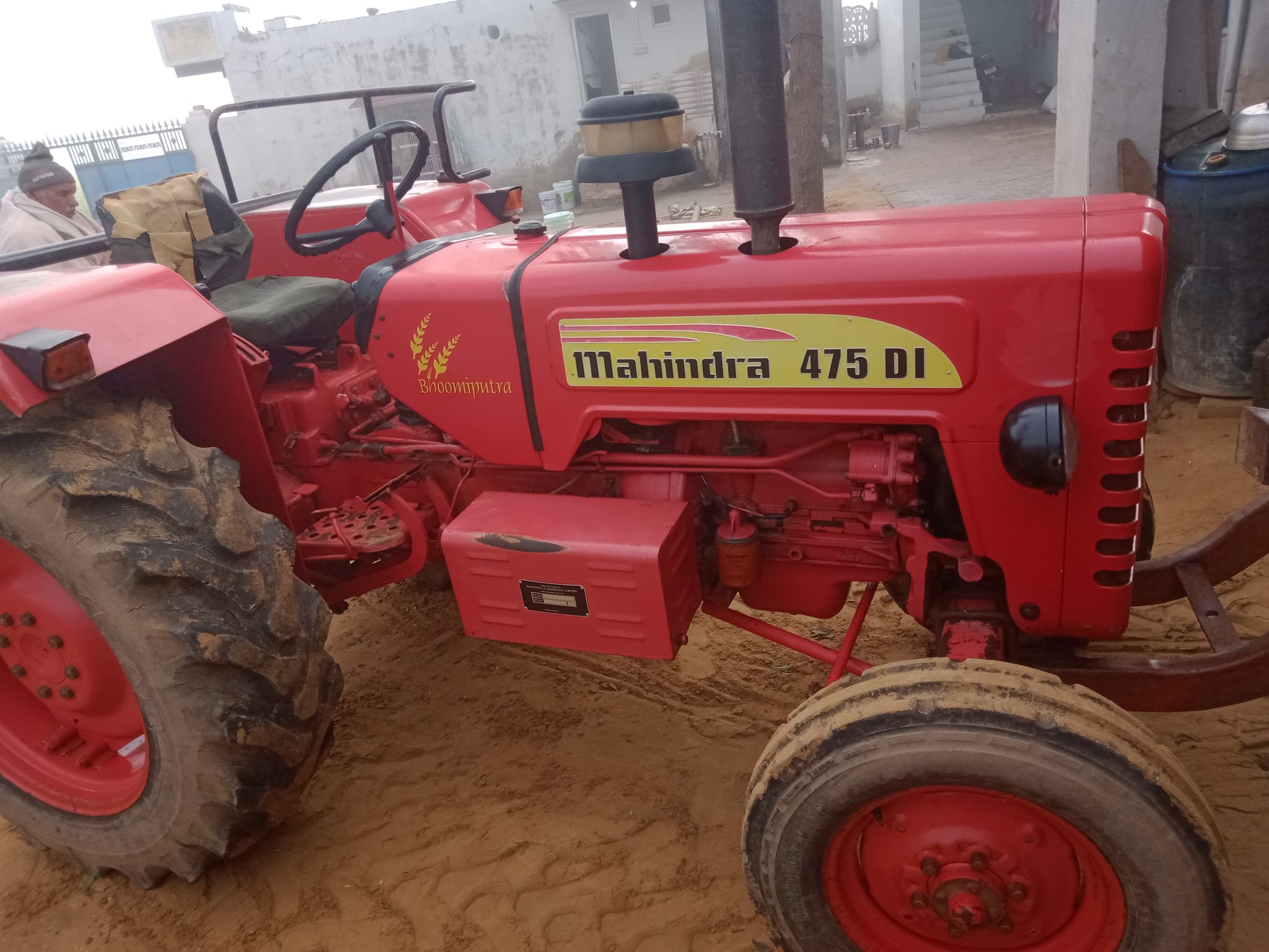 Mahindra 475 DI (3)