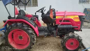 Mahindra JIVO 245 DI 4WD image 1