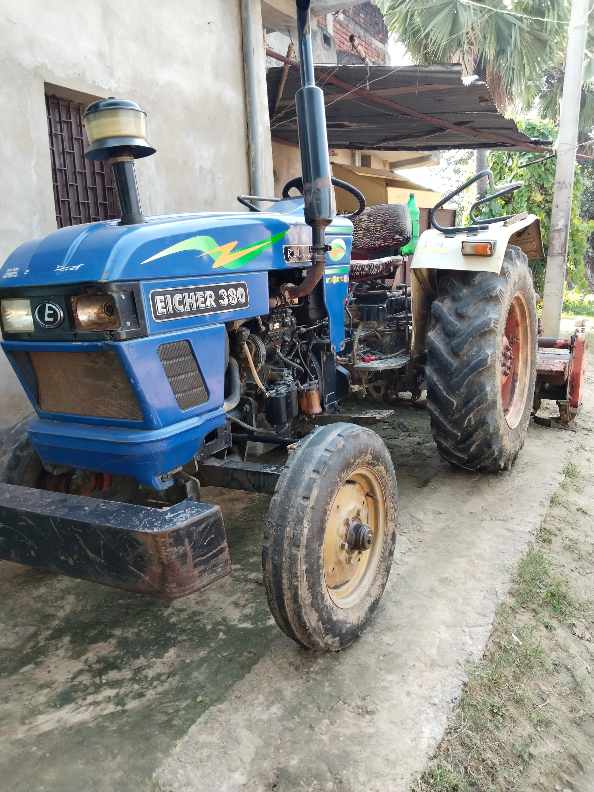 Eicher 380 2WD (2)