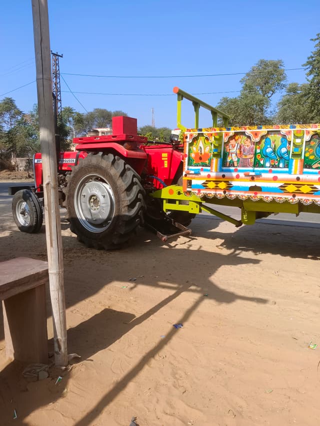 Massey ferguson 241 Dynatrack (3)