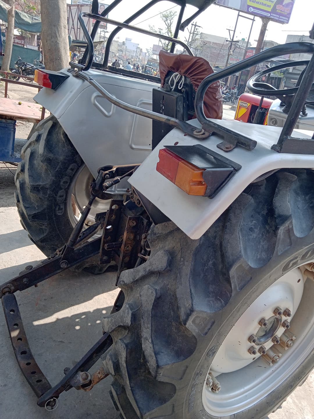 Eicher 333 SUPER DI (3)