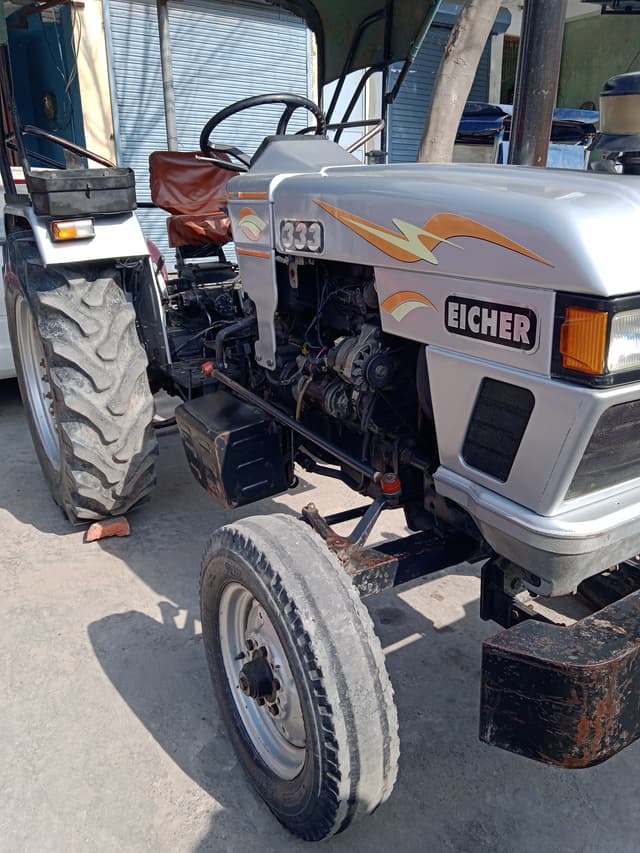 Eicher 333 SUPER DI (4)
