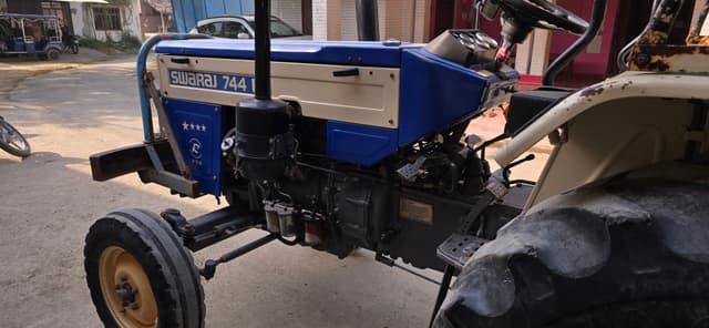 Swaraj 744 FE 5 Star (2)