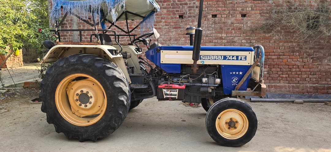 Swaraj 744 FE 5 Star (3)