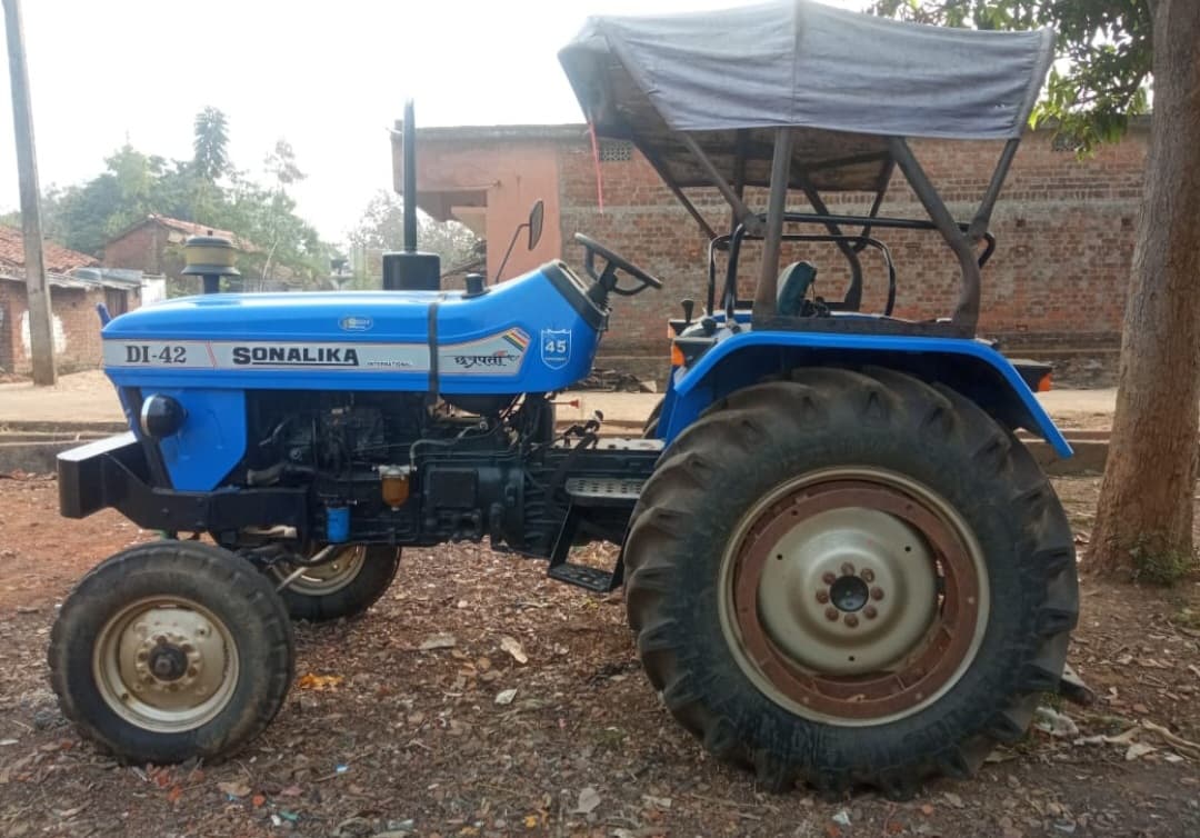 Sonalika DI 42 Chatrapati (2)