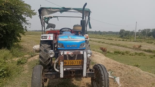 Powertrac Euro 50 (2)