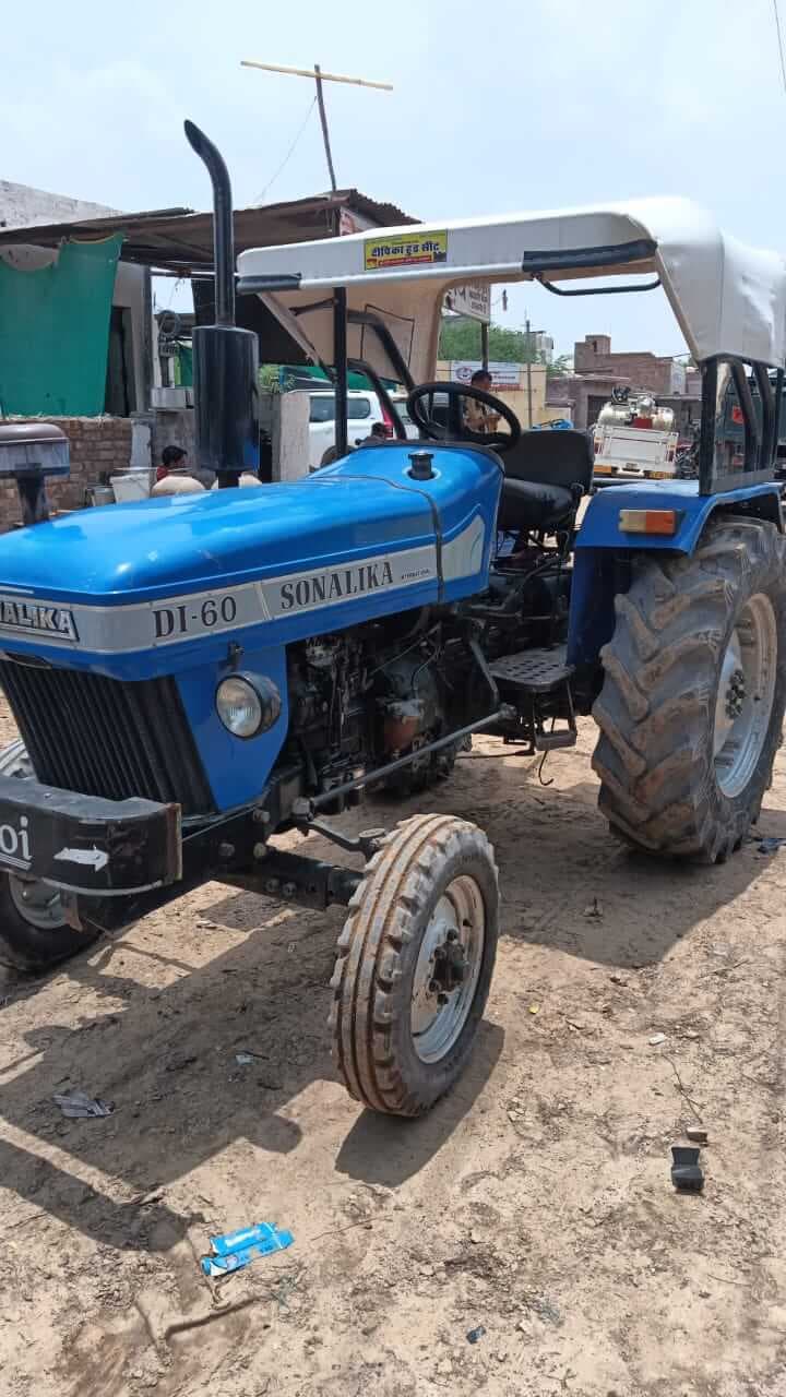 Sonalika DI 60 MM Super (2)