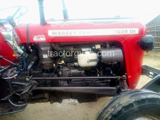 Massey ferguson 1035 DI (2)