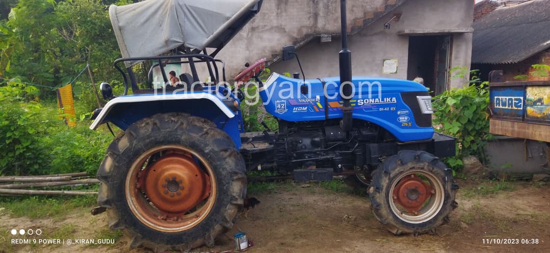 Sonalika RX 42 4WD (3) Sonalika RX 42 4WD (3)