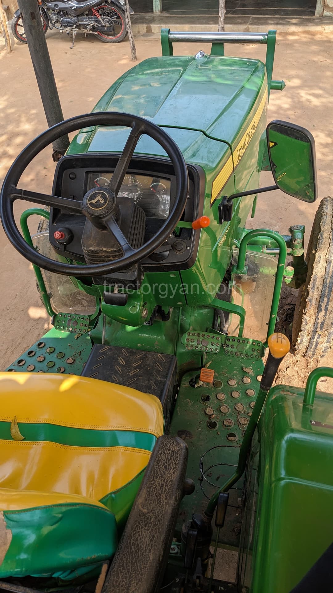 John deere 5060 E (2)