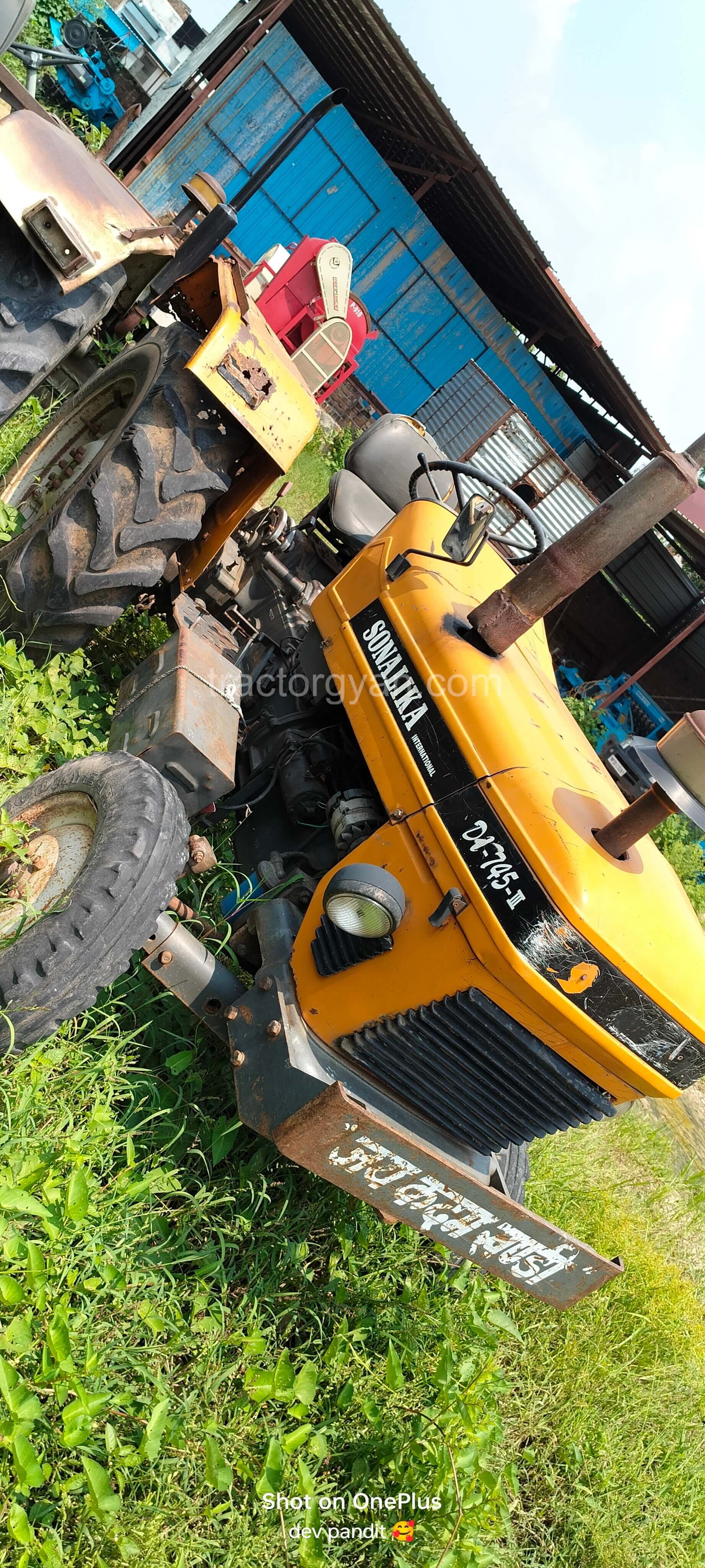 Sonalika DI 745 DLX (3)