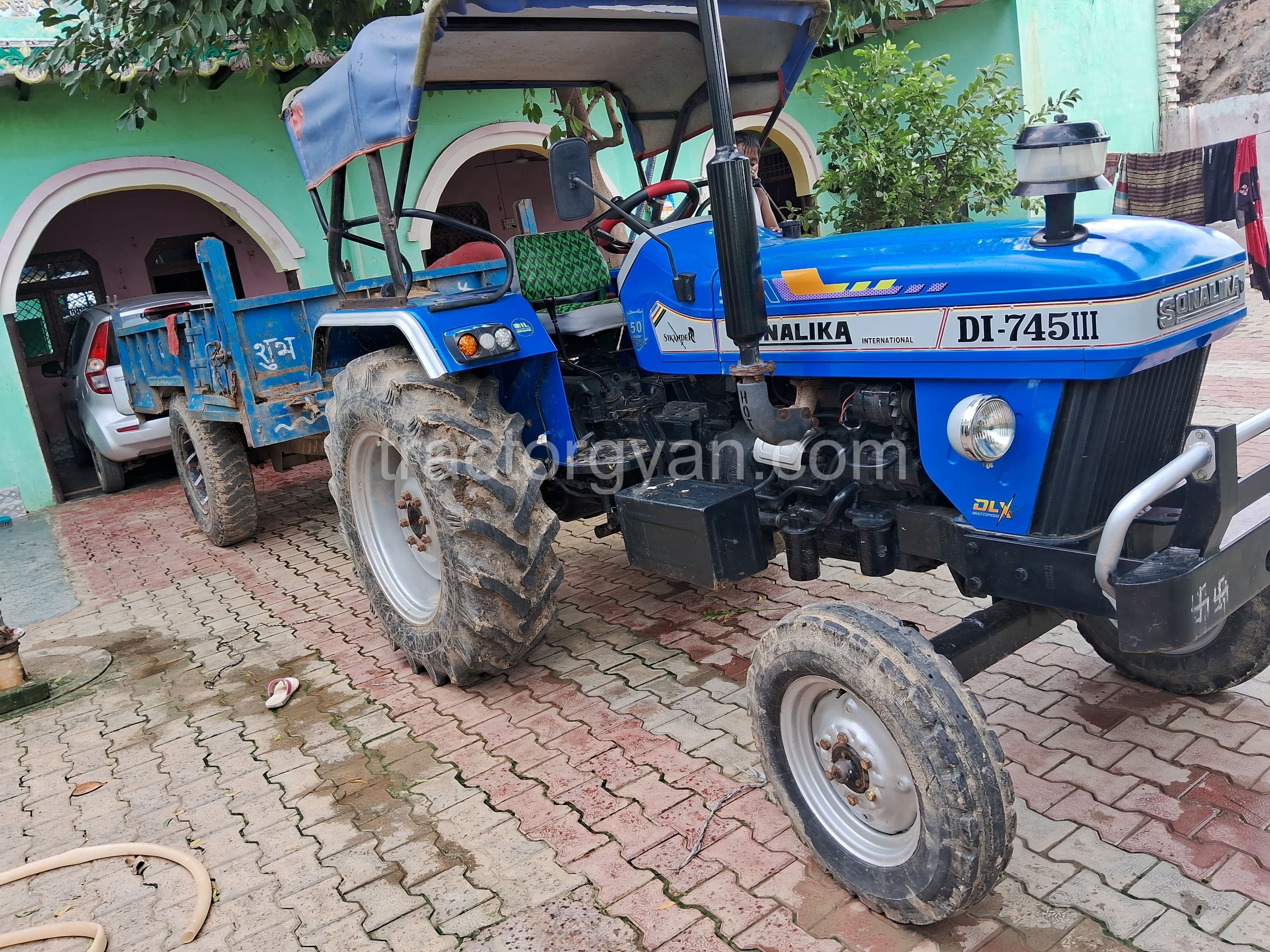 Sonalika DI 750III