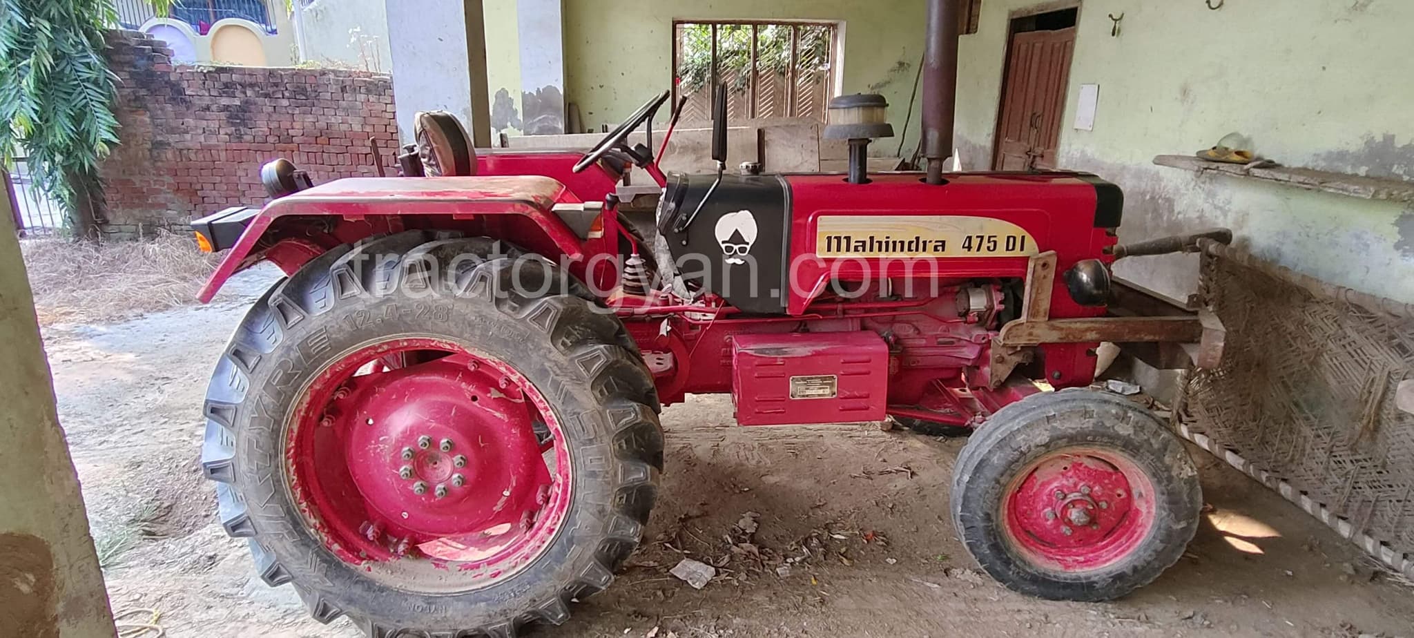 Mahindra 475 DI (2)