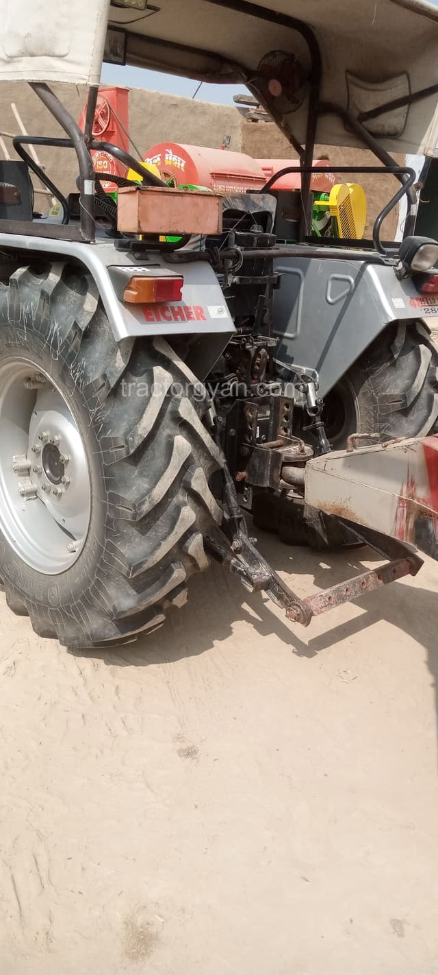 Eicher 485 SUPER DI (3)