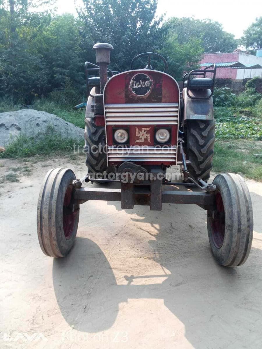 Eicher 242