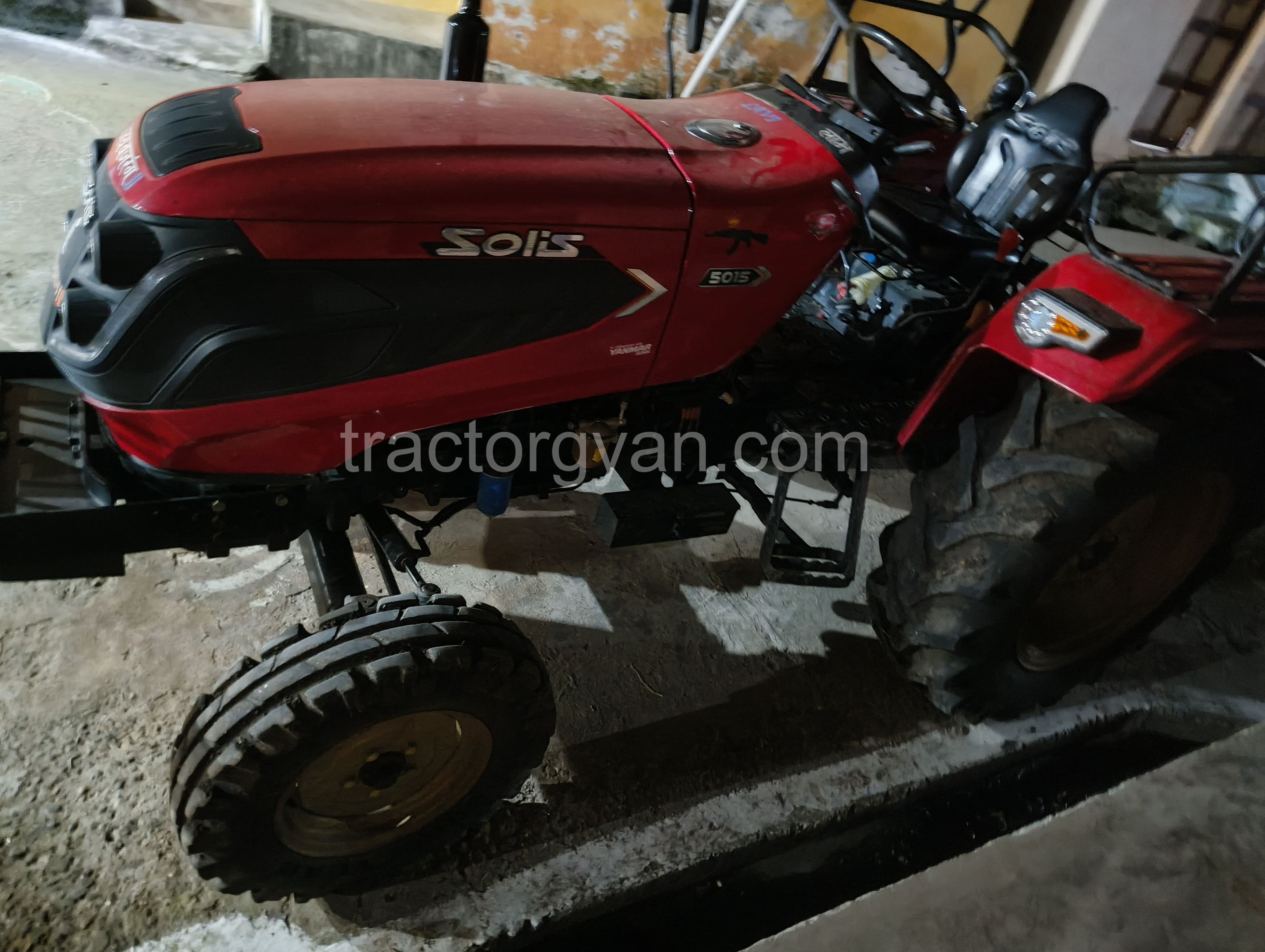 Solis 5015 E