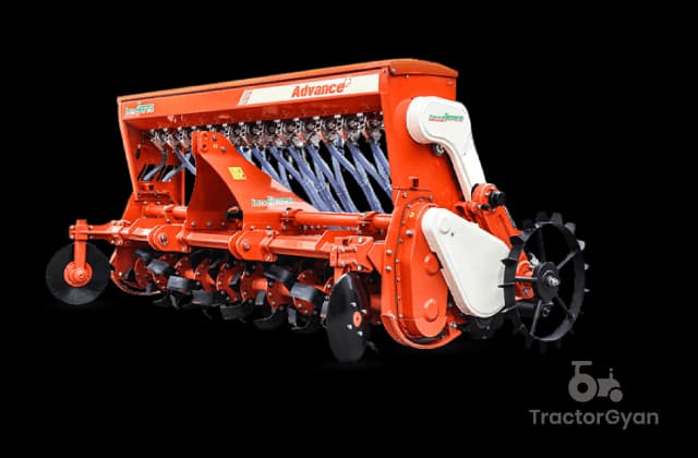 Landforce Super Seeder Advance Plus tractor