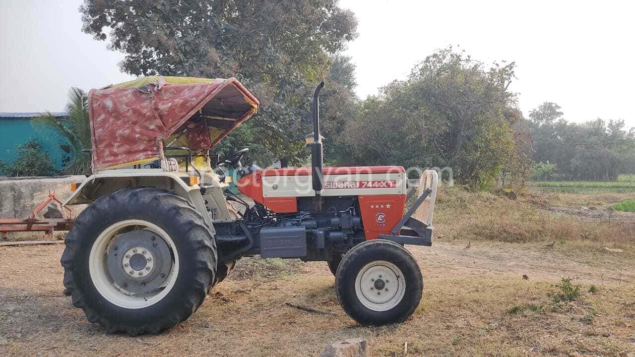 Swaraj 744 XT (2)