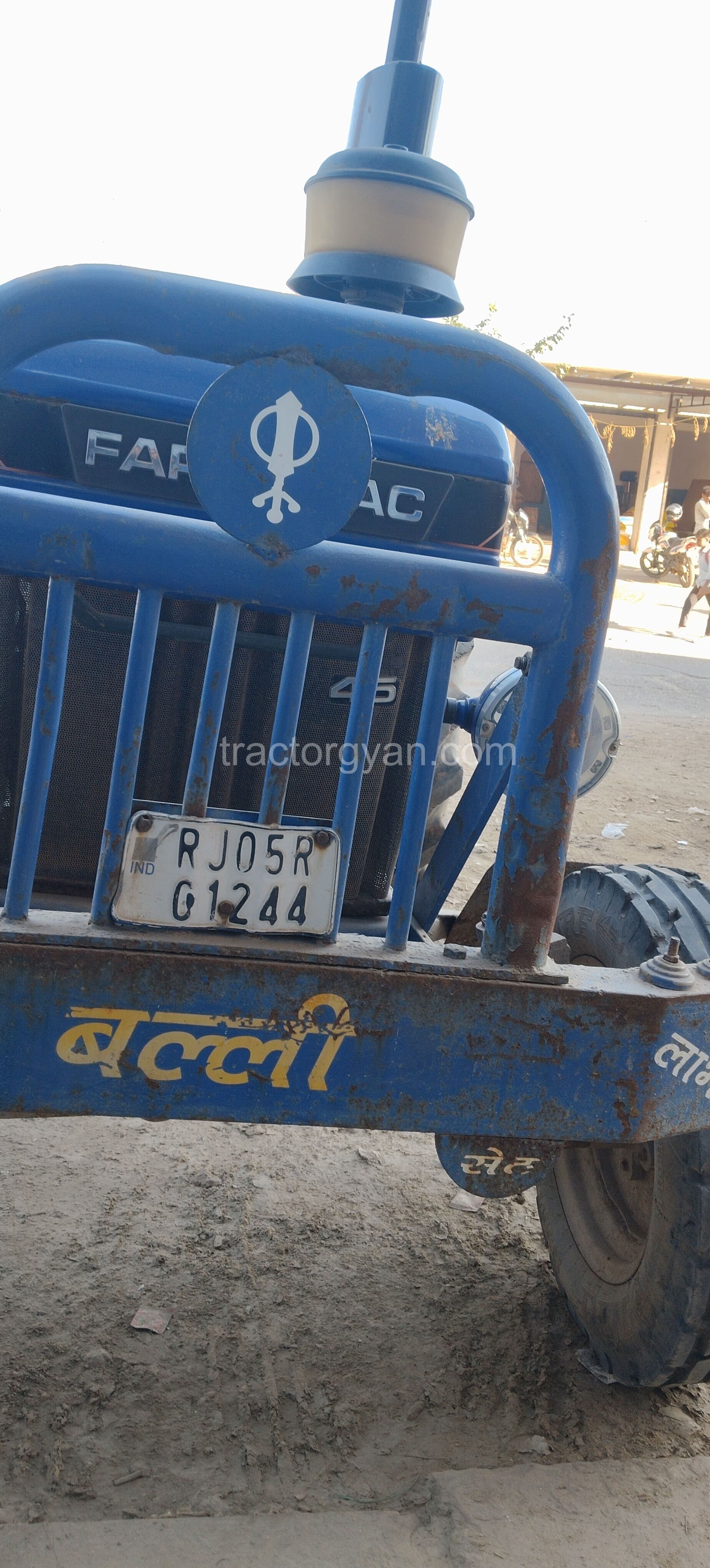 Farmtrac 45 Classic (2)