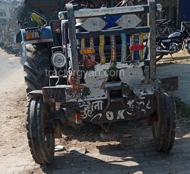 Sonalika DI 750III (2)