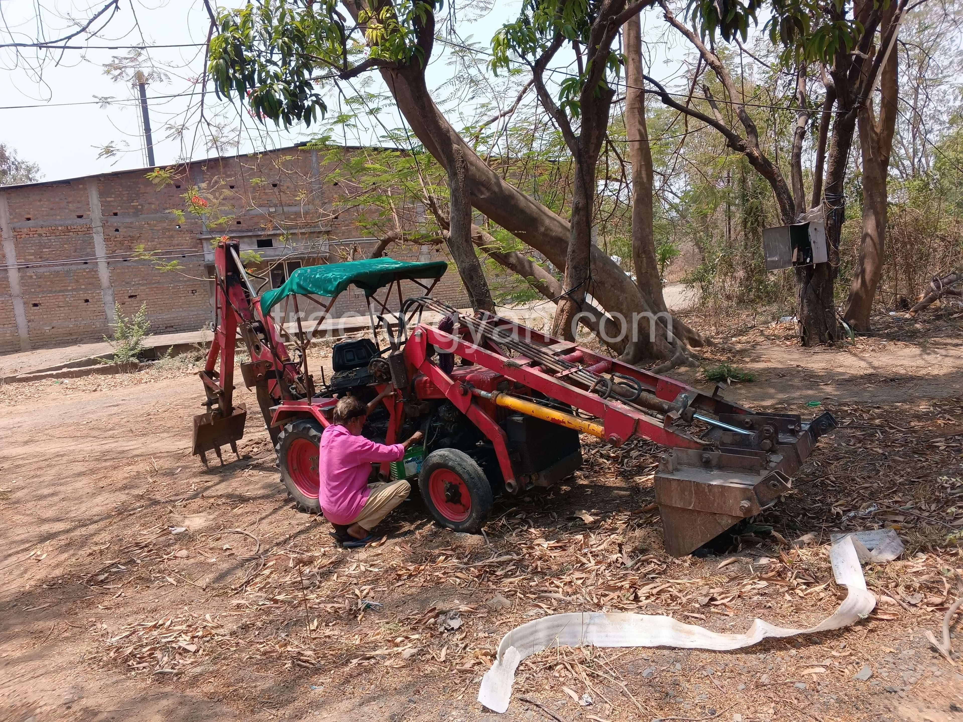Mahindra Yuvraj 215 NXT NT