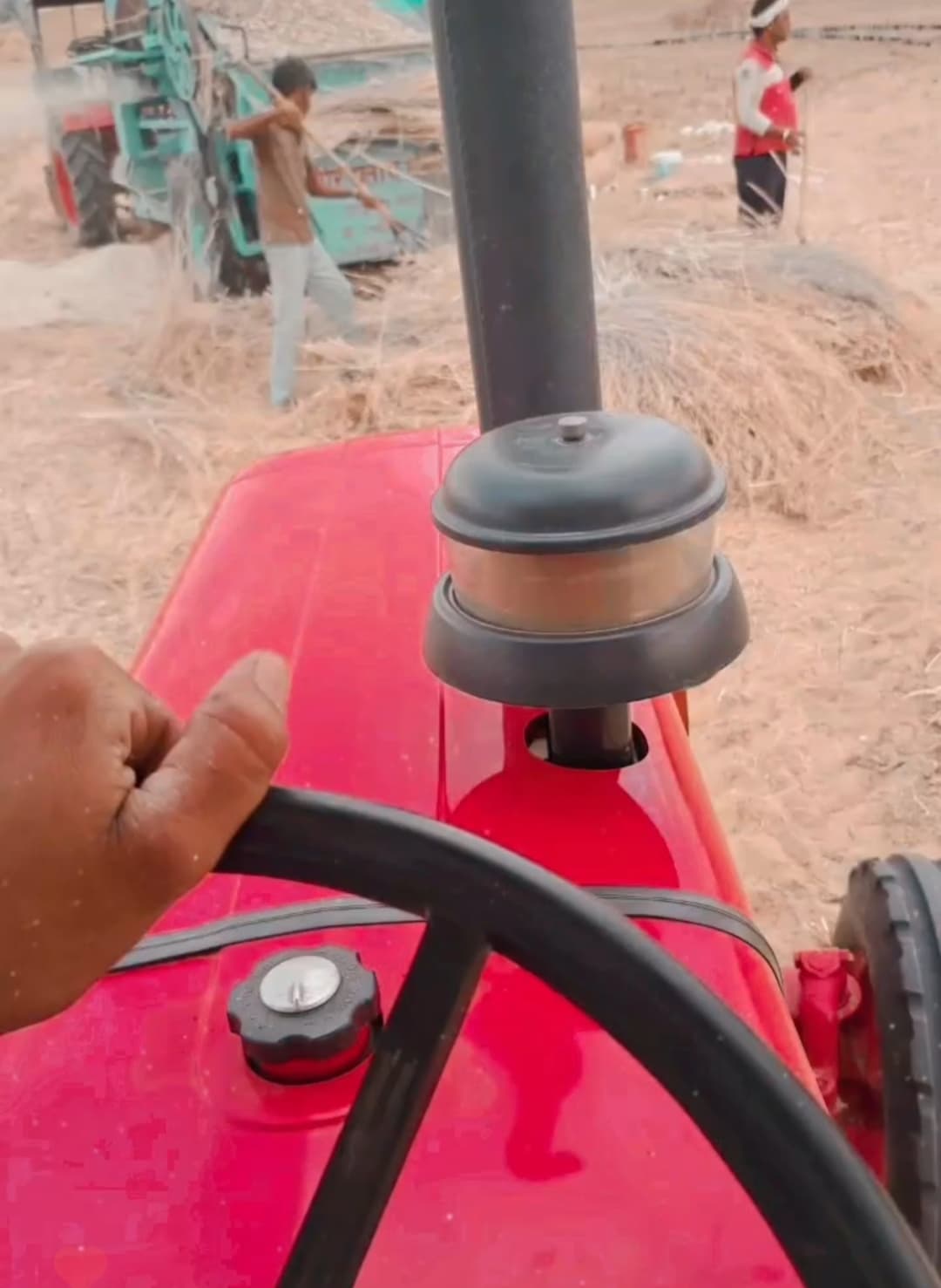 Mahindra 585 DI PowerPlus Bhoomiputra (4)