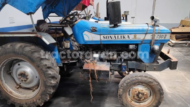 Sonalika DI 730 III (2)