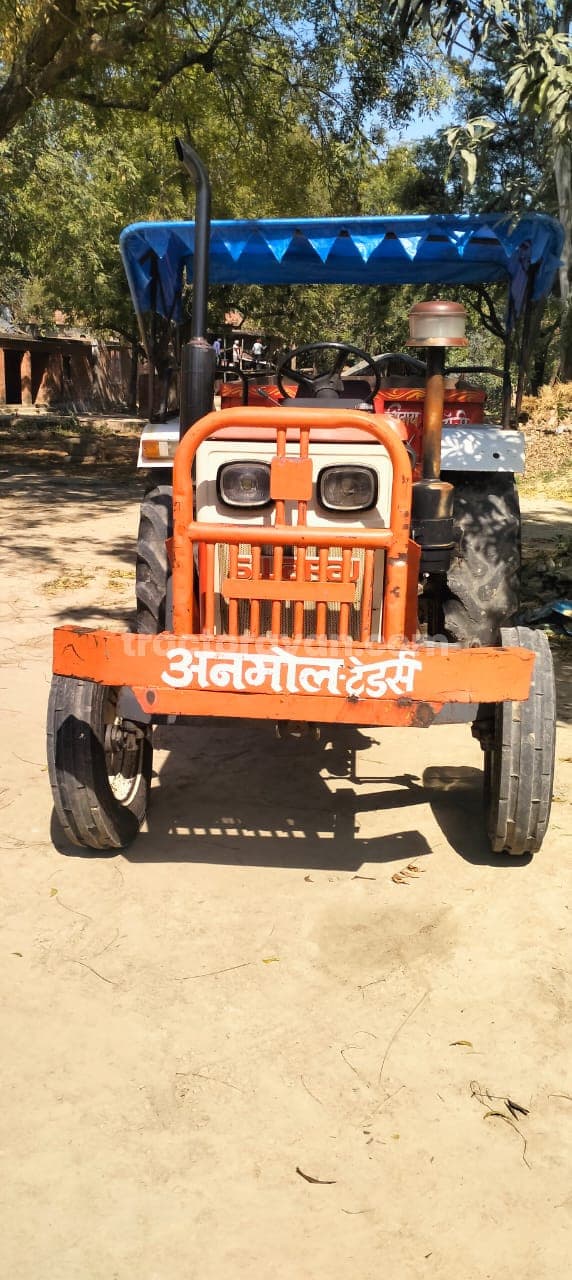 Swaraj 724 FE 4wd