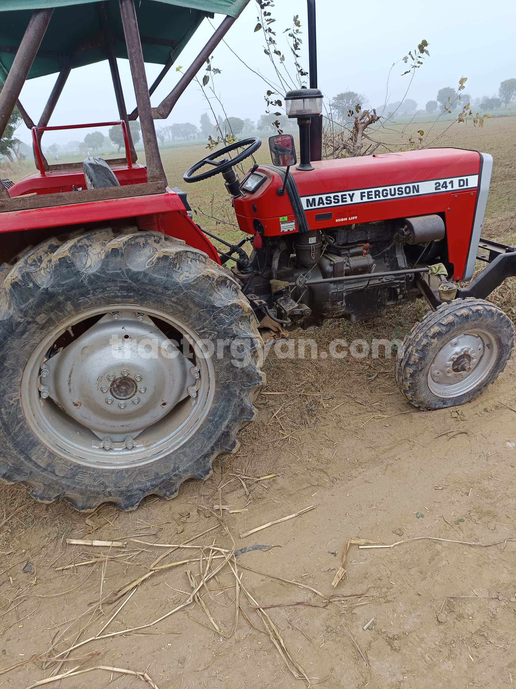 Massey ferguson 241 DI Planetary Plus (3)
