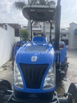 New holland Excel 6010 2WD 4WD image 1