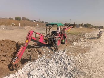 Mahindra Yuvraj 215 NXT (1)