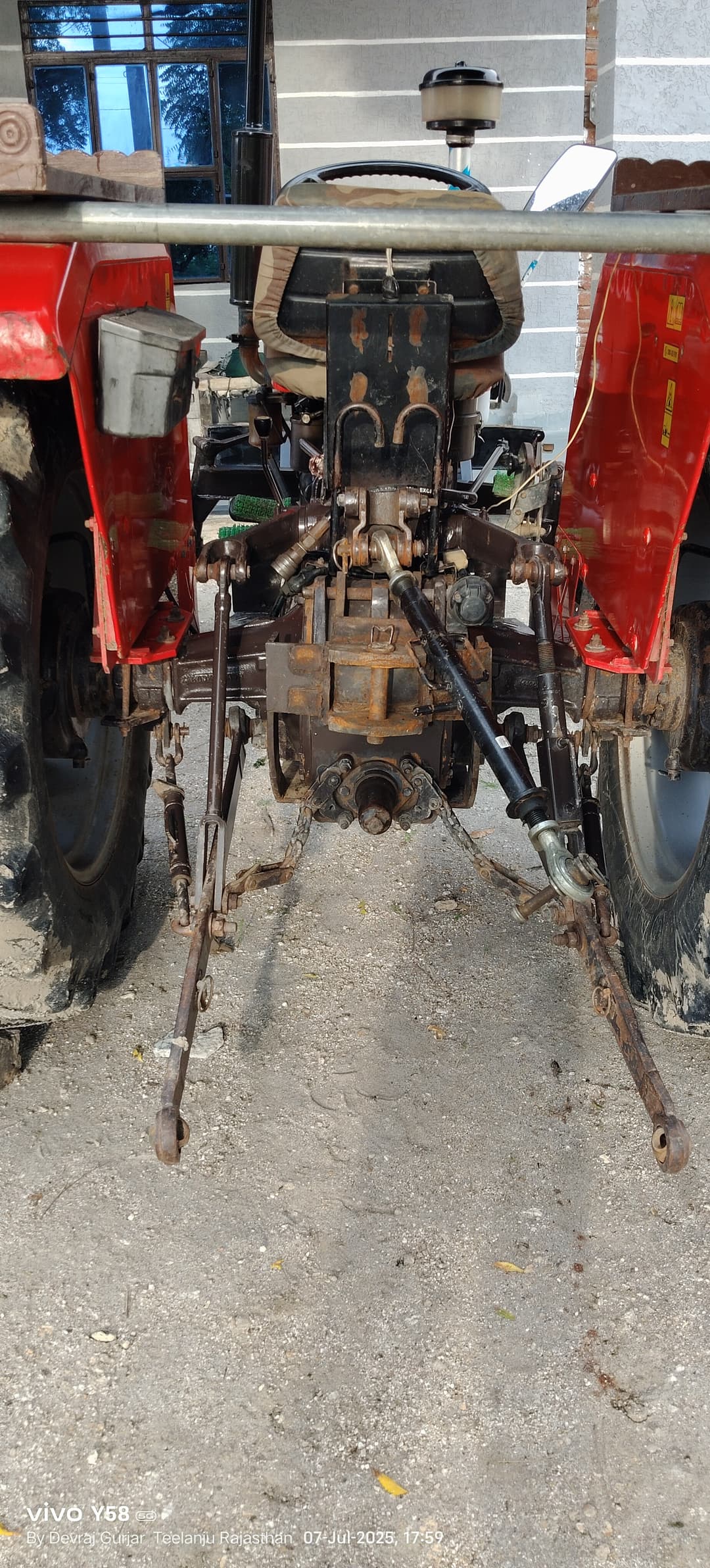 Massey ferguson 241 DI Mahashakti (3)