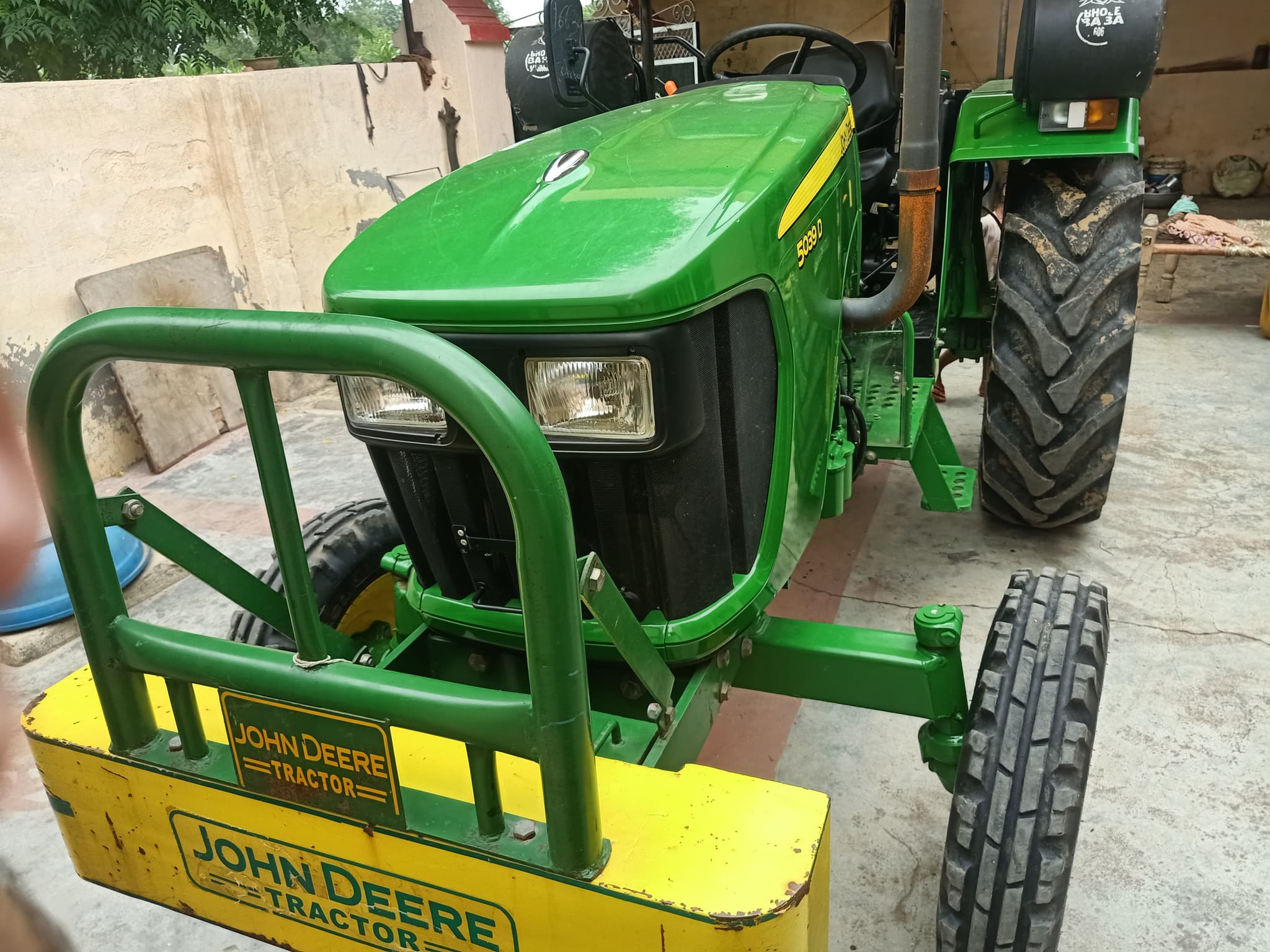 John deere 5039 D