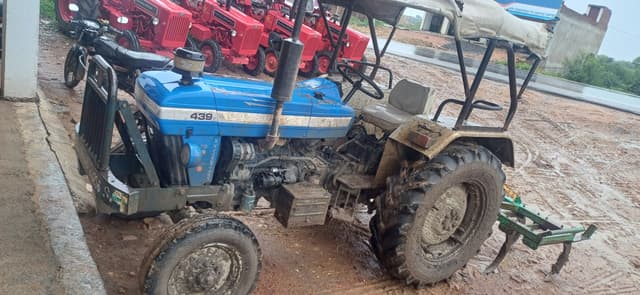 Powertrac 439 Plus (4)