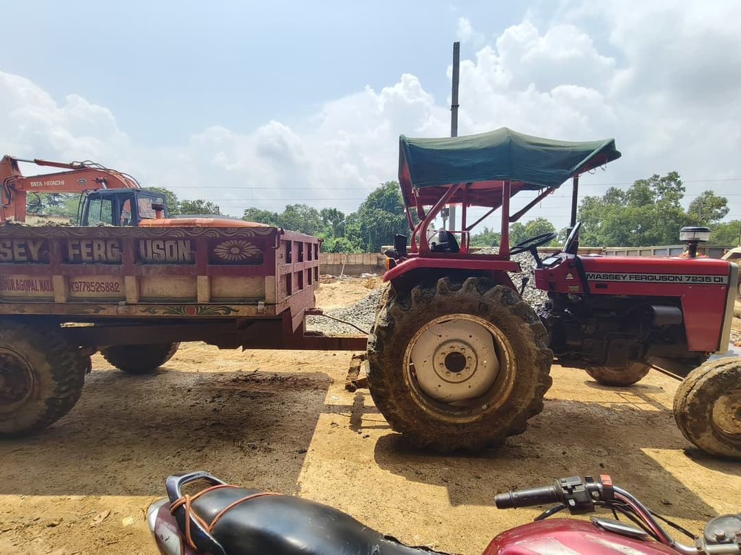 Massey ferguson 7235 DI (2)