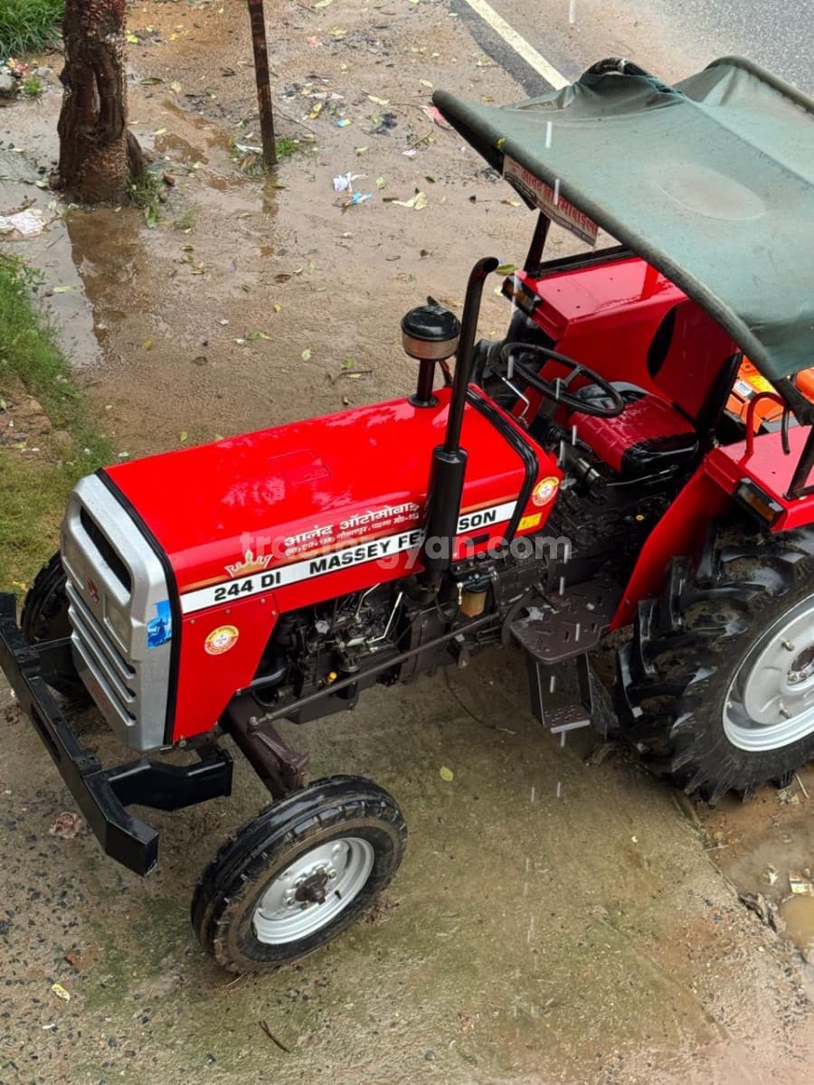 Massey ferguson 241 DI Mahashakti