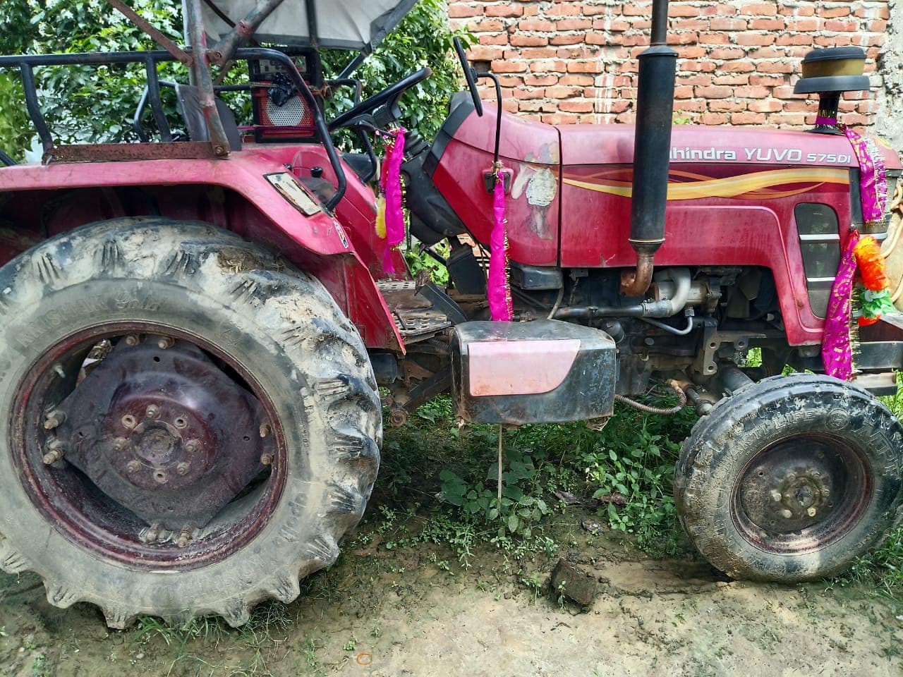 Mahindra 575 Di Xp Plus (2)