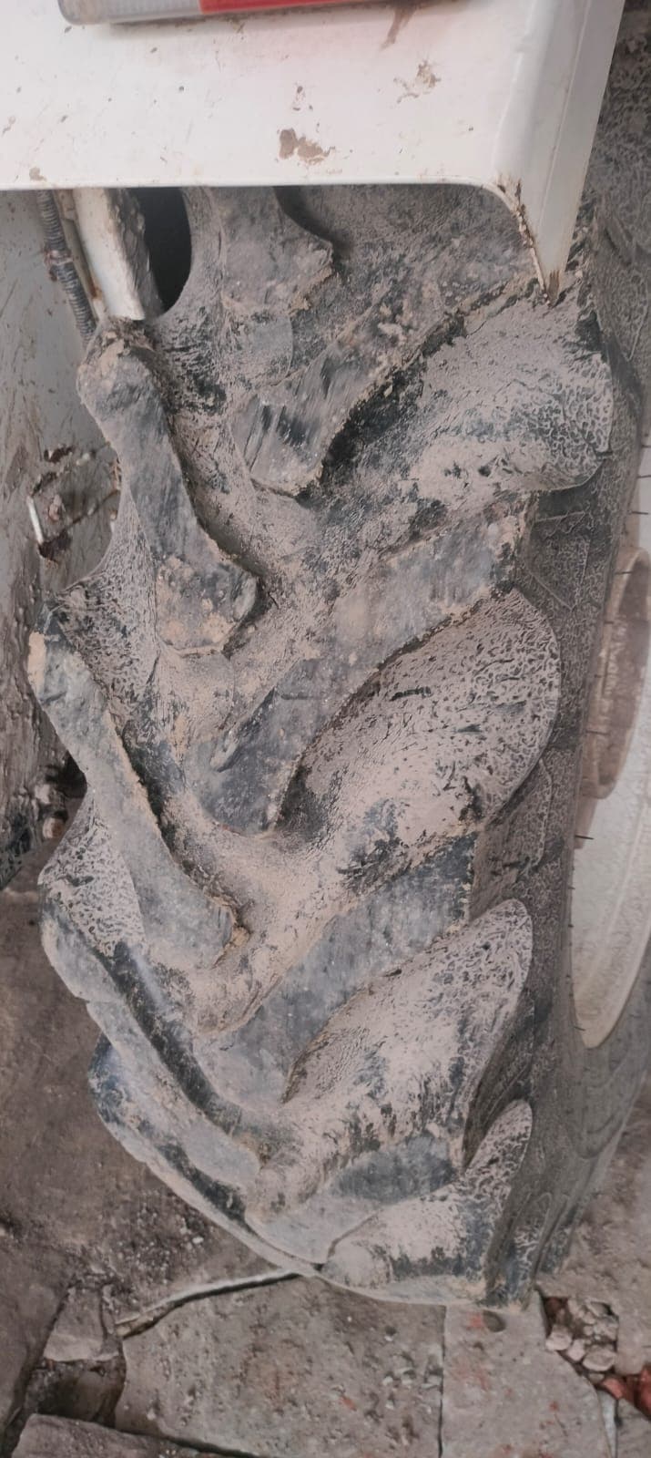 New holland 3230 NX (2)