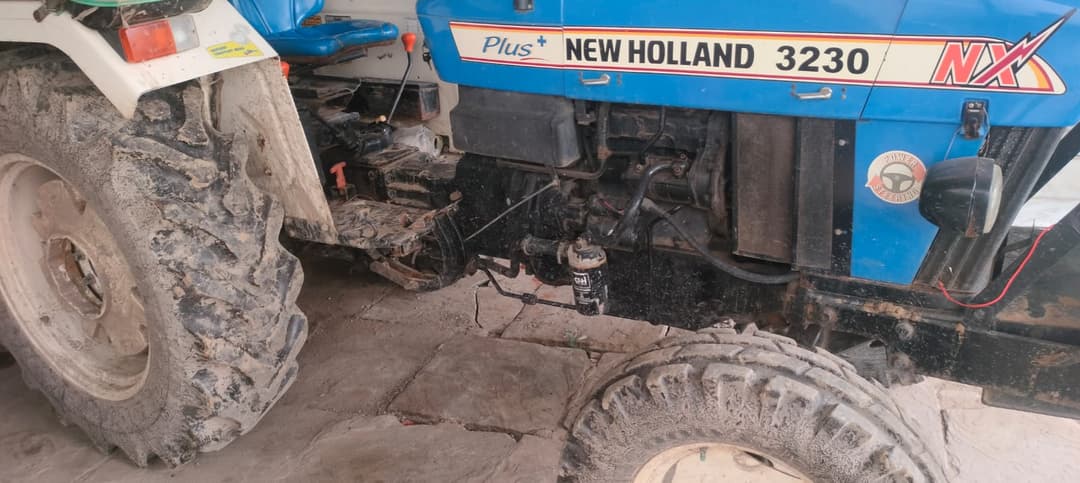 New holland 3230 NX (3)
