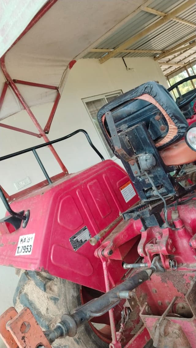 Mahindra 475 DI (3) Mahindra 475 DI (3)