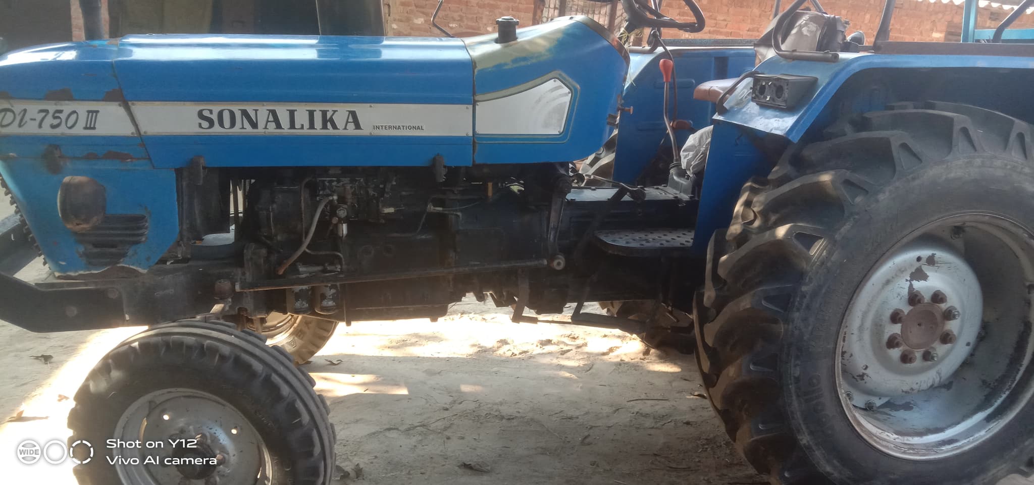 Sonalika DI 750III (4)