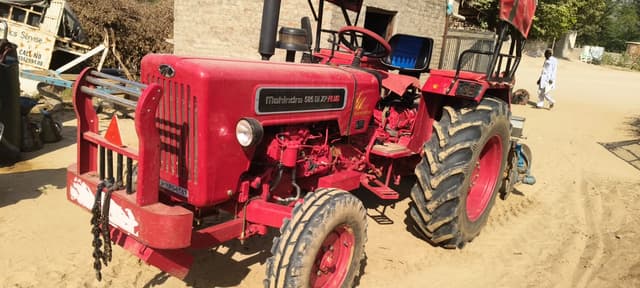 Mahindra 585 DI XP Plus (49.3HP) (3)